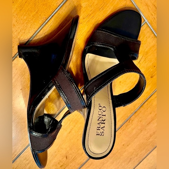 FRANCO SARTO Viper Dark Brown, Wedge Heel Slide Sandal, With 3 Inch Heel. - Picture 3 of 6